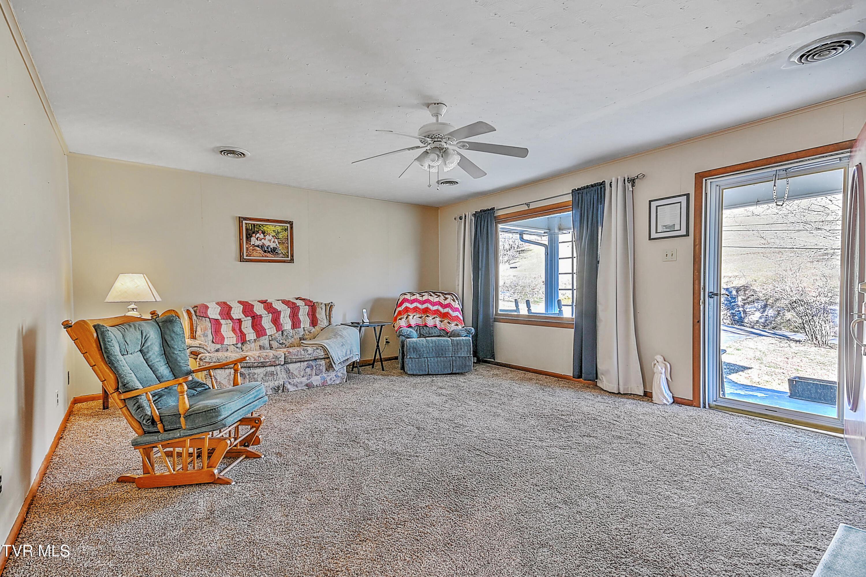 Image 4: 9867 Middle Wallns Creek JR-12