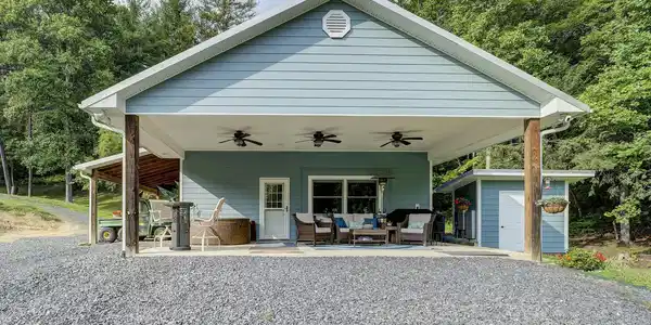 111 Jd Whitehead Road