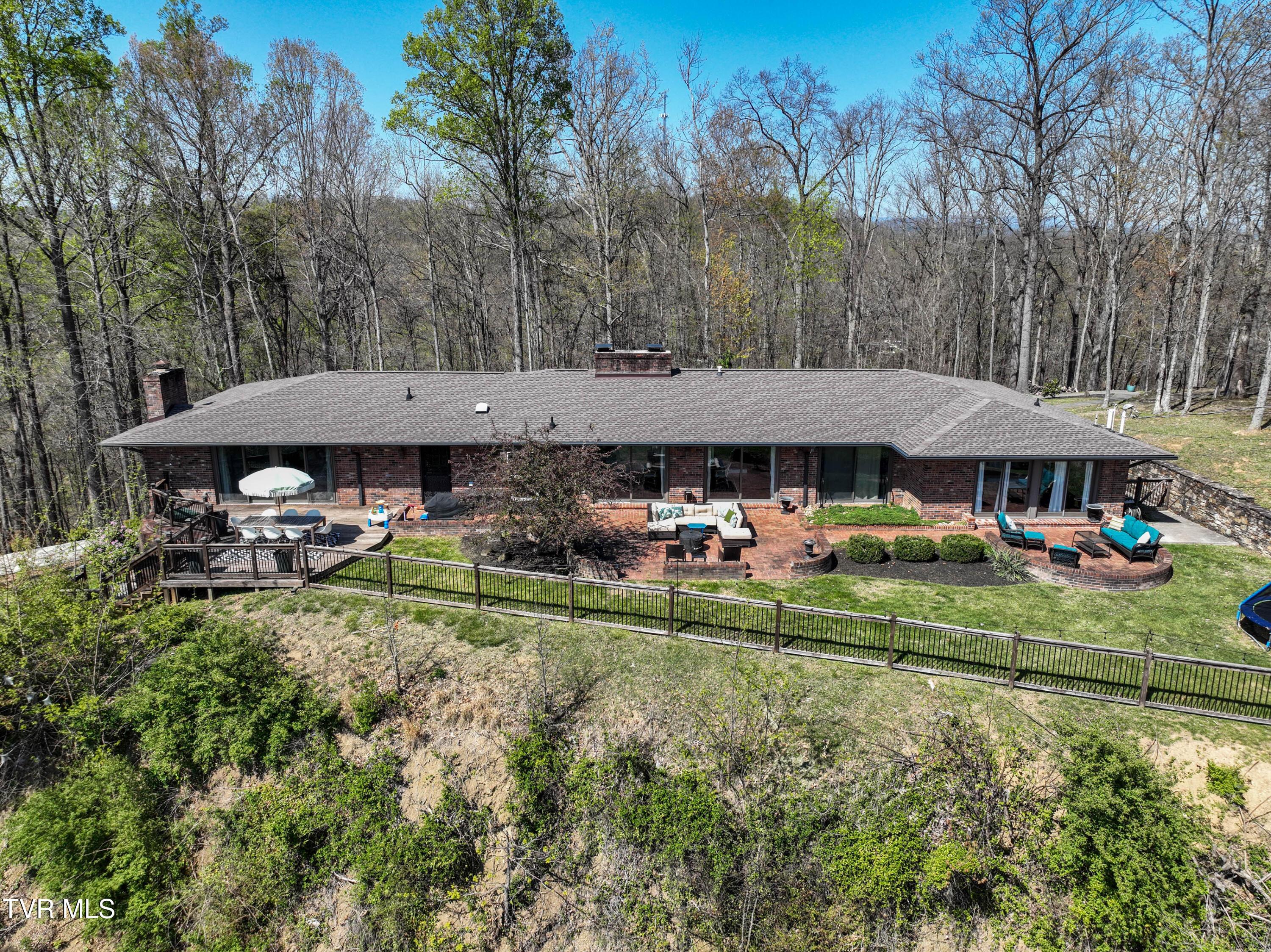 Image 3: 117 Skyline Dr Drone DOM-6