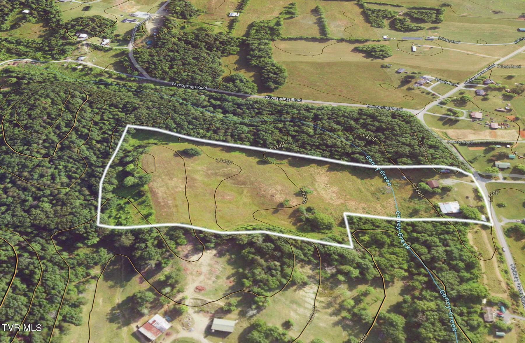 Image 4: 645 Hickory Cove Rd-4