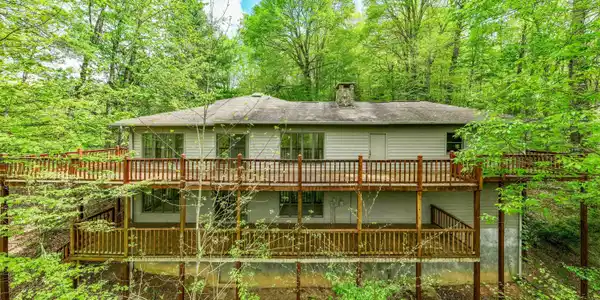 1945 Sage Valley Circle