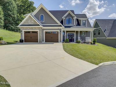 92 Slonaker Circle