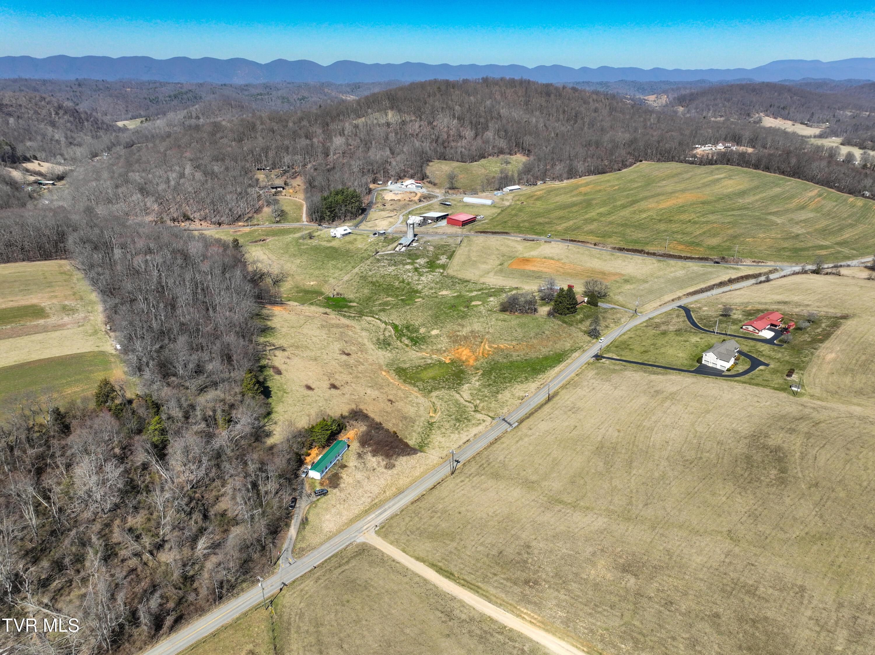 Image 4: 20505 Campground Rd Drone-13