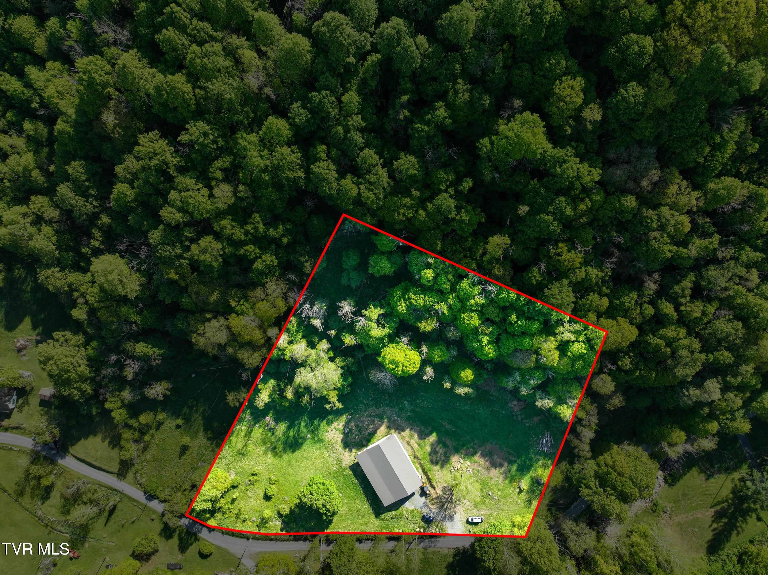 Image 2: 699 Heaton Creek Drone GEMMA-2