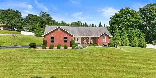 108 Ridgeland Drive