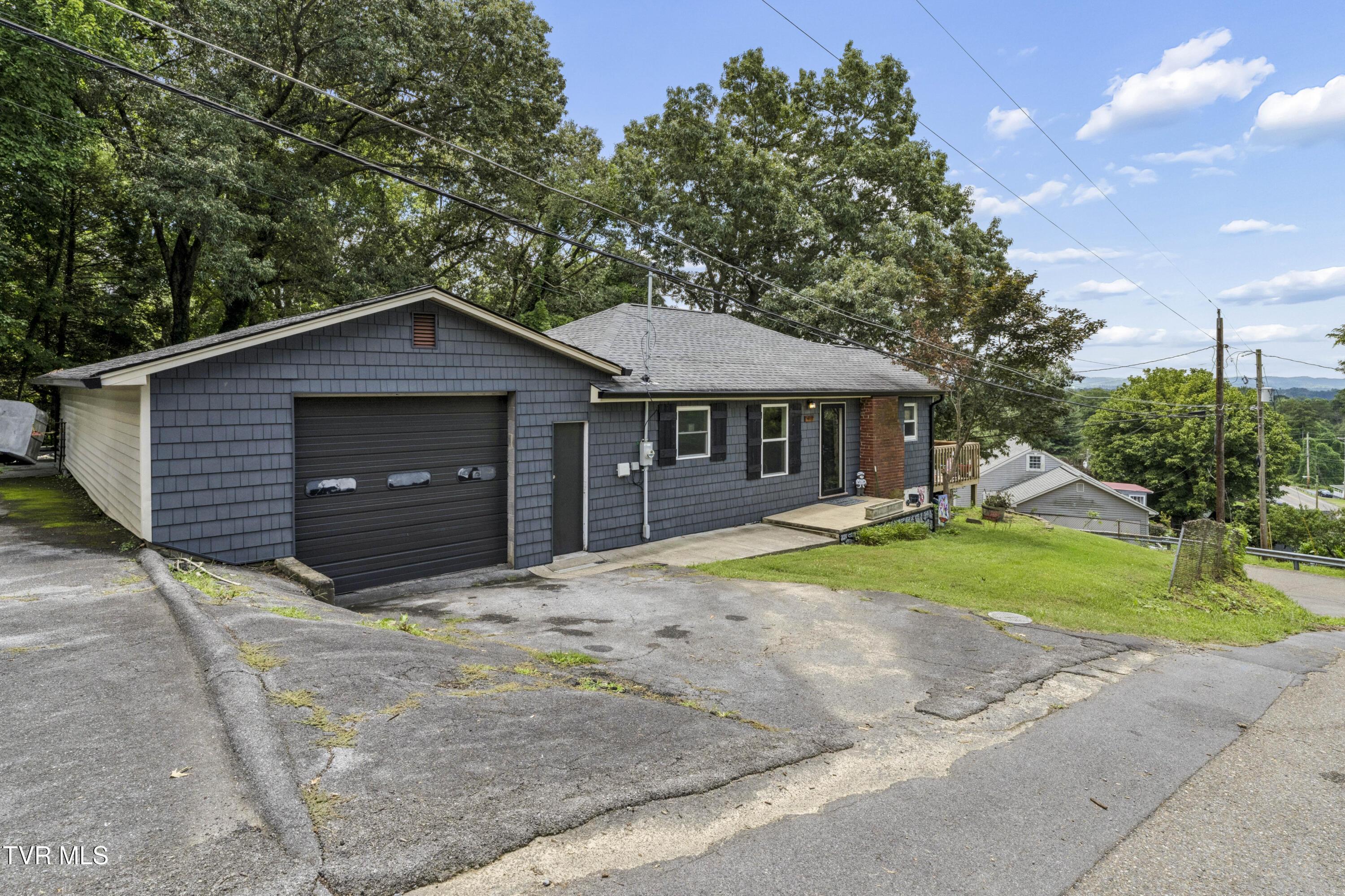 Image 2: Northcutt--15