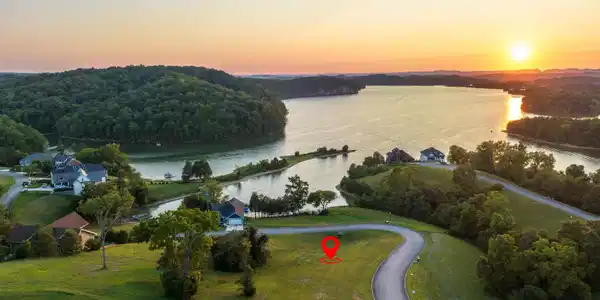 6360 Coves Edge Trail