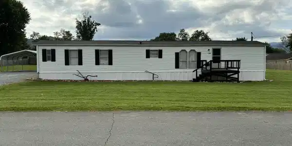 138 Ford Lane