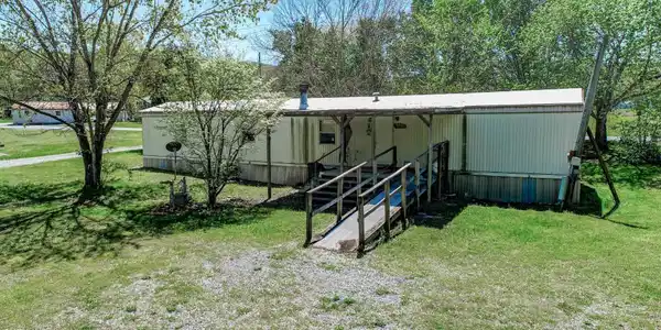 214 Clevenger Cutoff Rd