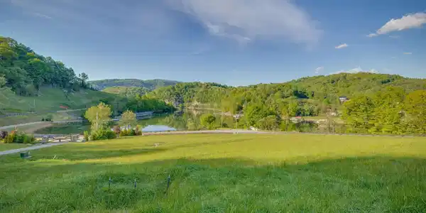 Tbd Cowan Town & Eagle Ridge Pkwy Road