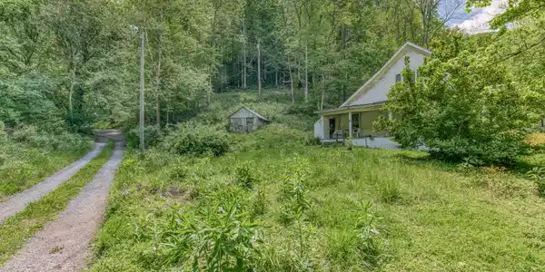 15631 Large Hollow Road