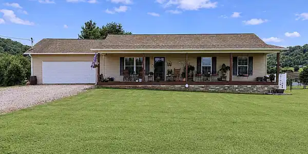 253 Ramblin Road