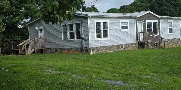 176 Rivershadows Drive