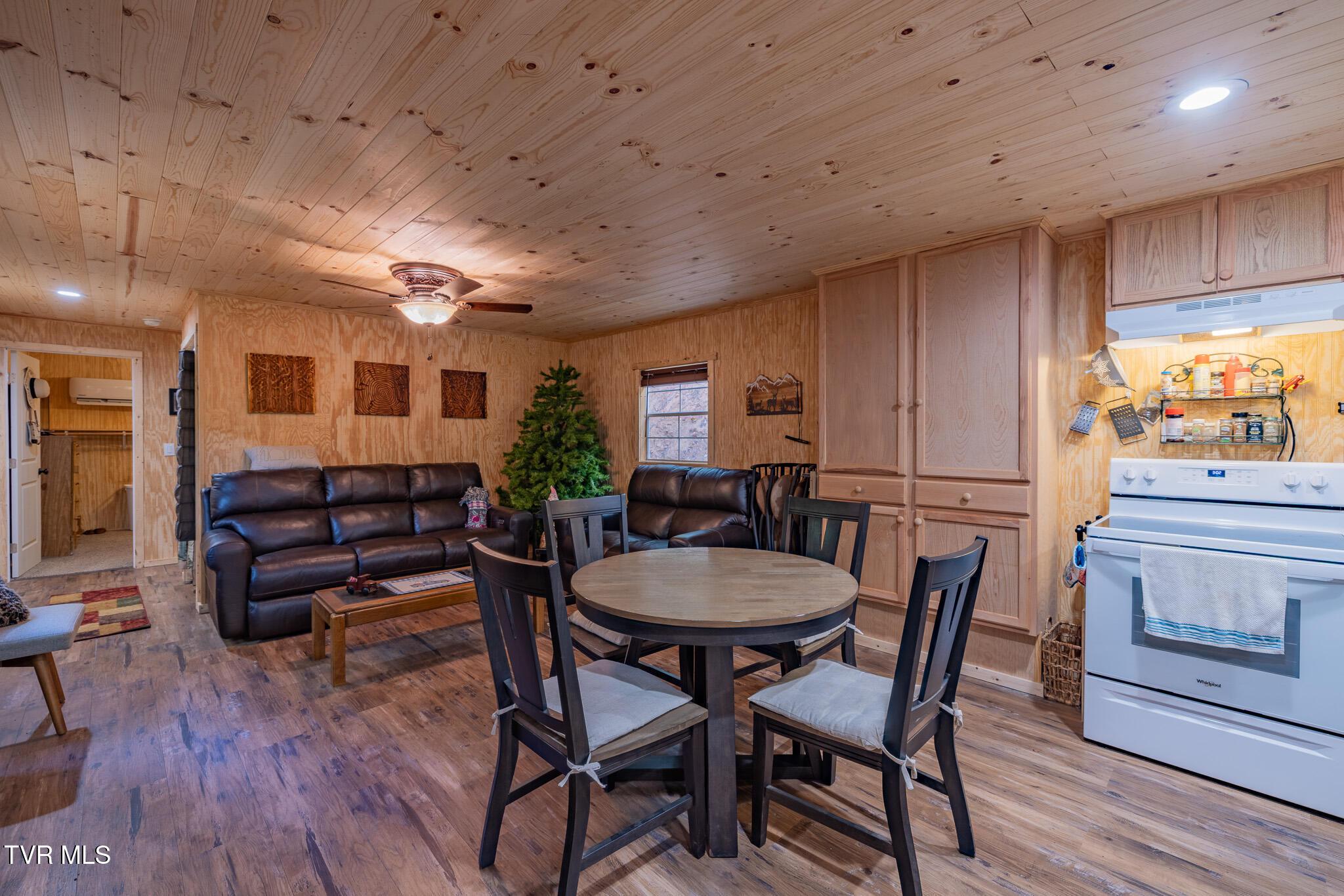 Image 3: 1R9A9545-HDR