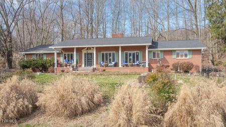 250 Hummingbird Lane