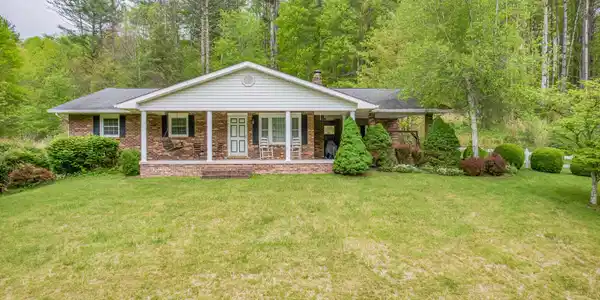 953 Hubert Taylor Road