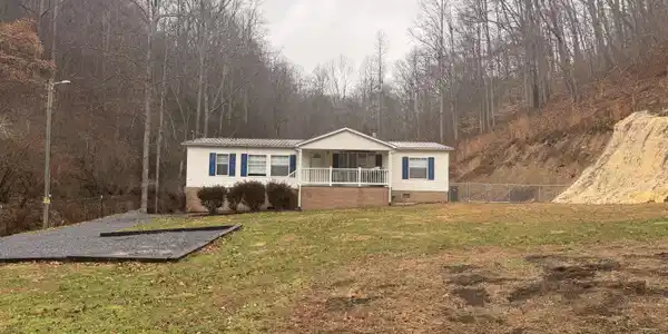 3800 Hall Hollow Road Road