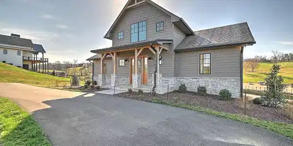 136 Farmhouse Village Trail