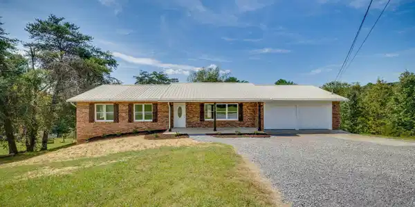 215 Dotson Lane
