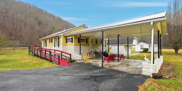 11413 Lyons Fork Road Fork