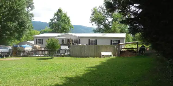 123 Josiah Trail