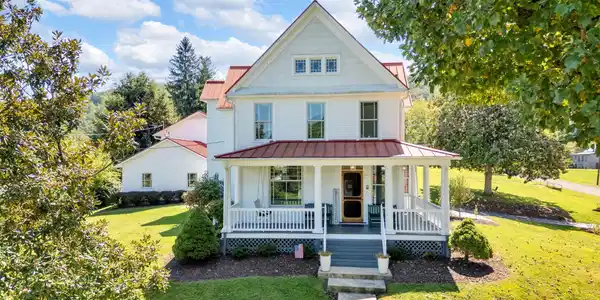 308 Pearl Avenue