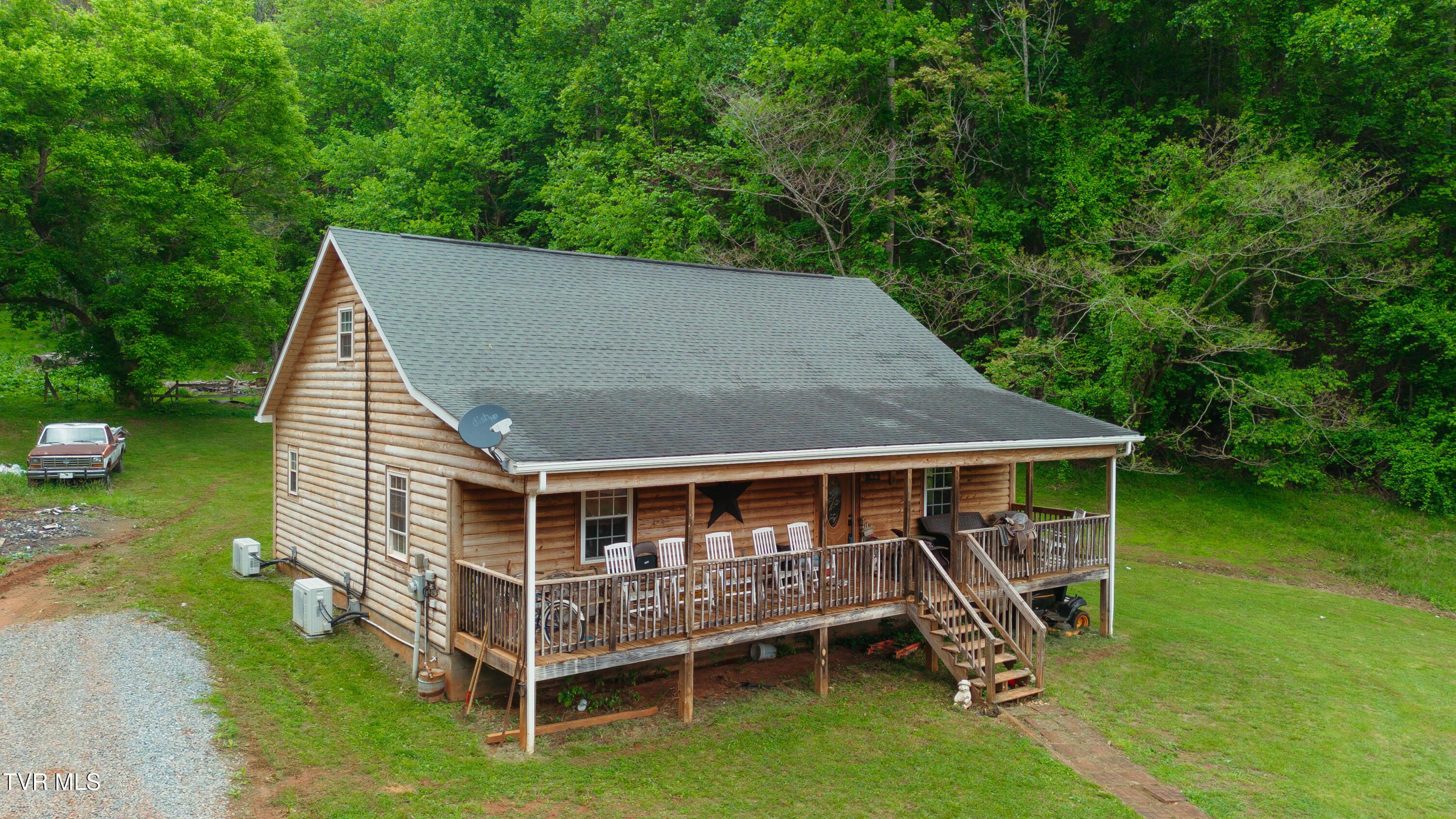 Image 2: DJI_0885