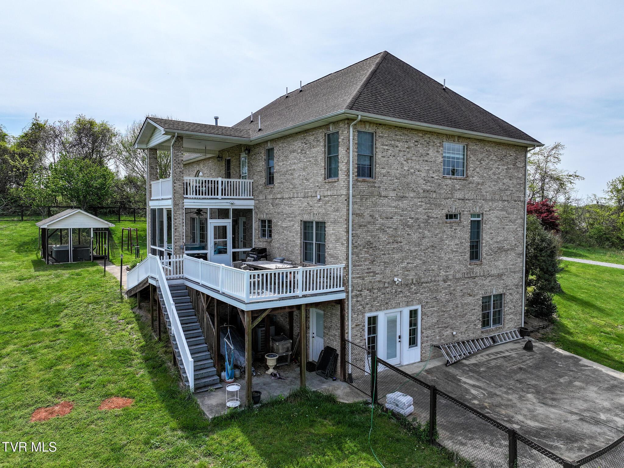 Image 4: DJI_20260408135723_0309_D