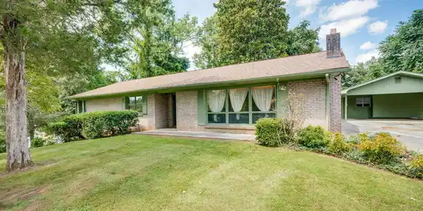 730 Outer Drive