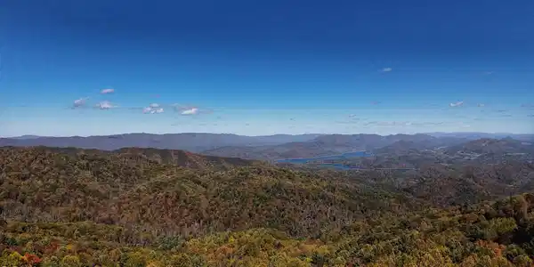 Image 3: Mays Ridge-16