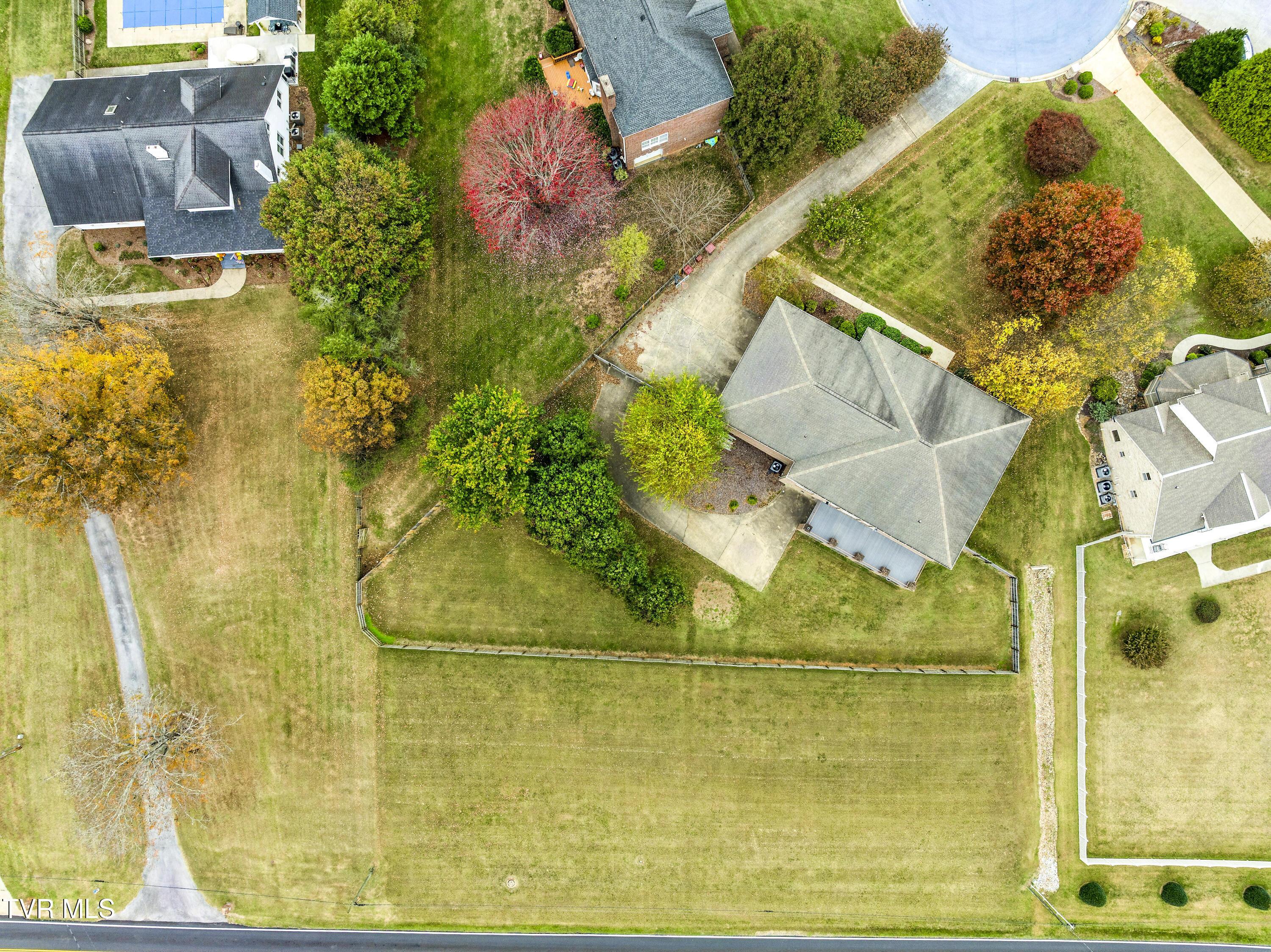 Image 2: Carriage-aerials-8