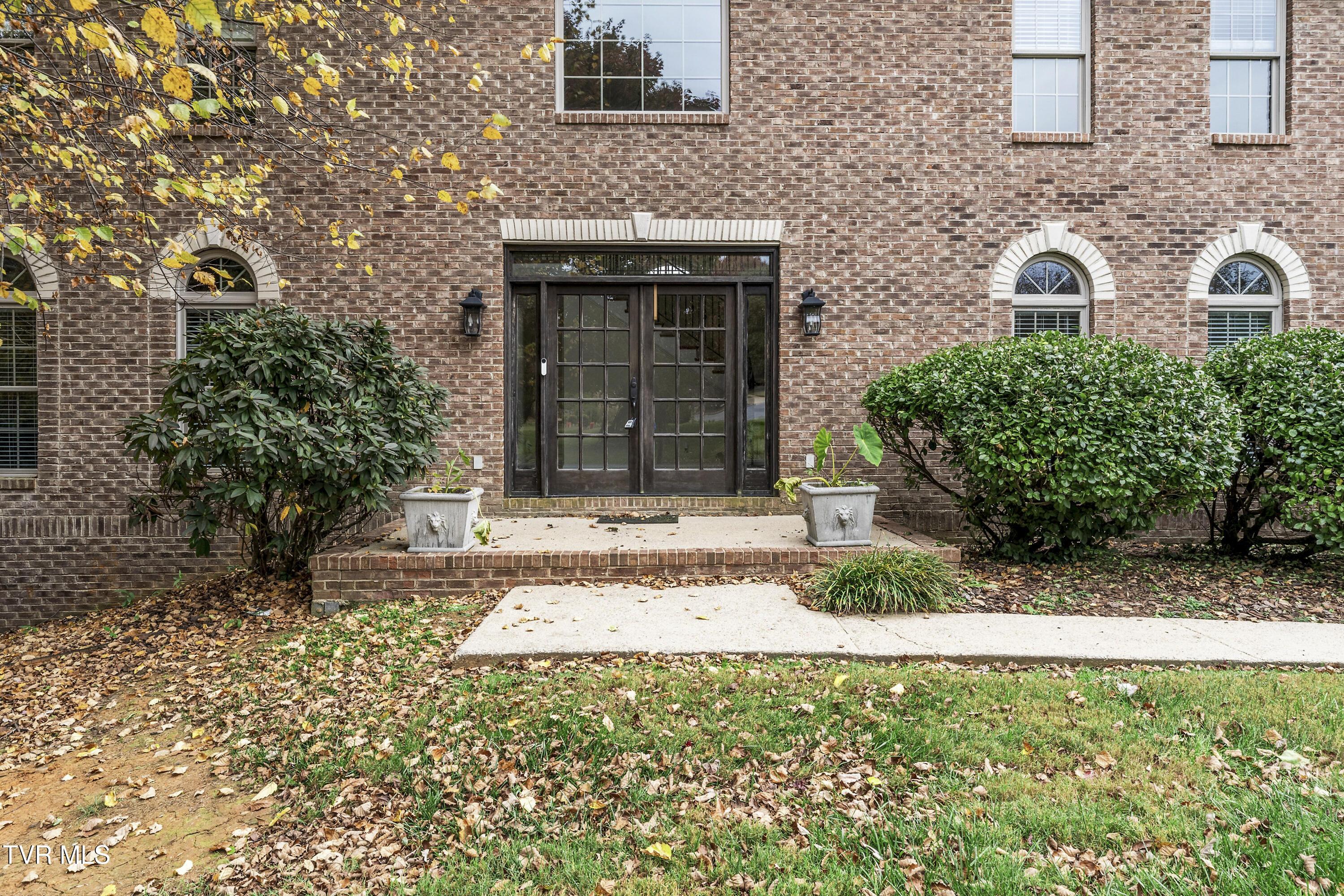 Image 3: 9Carriage-93