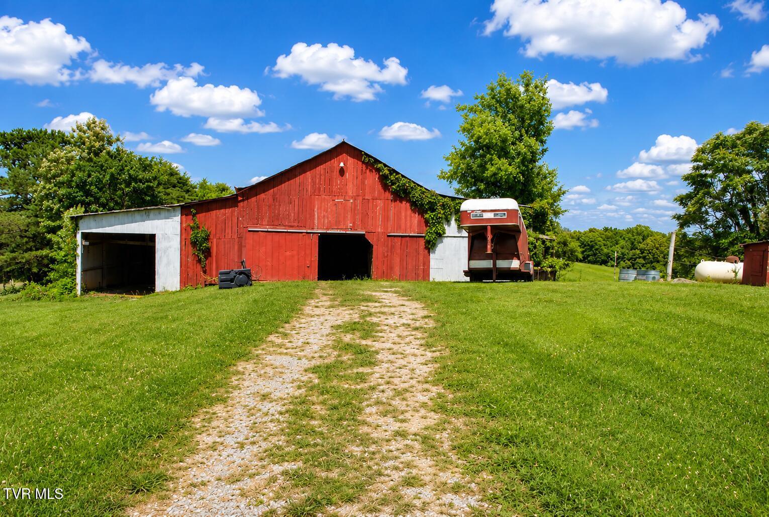 Image 2: Barn