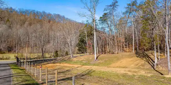 1290 Butcher Valley Rd