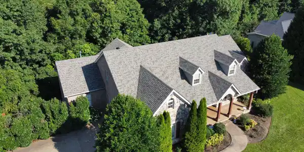 1184 Cliffview Circle