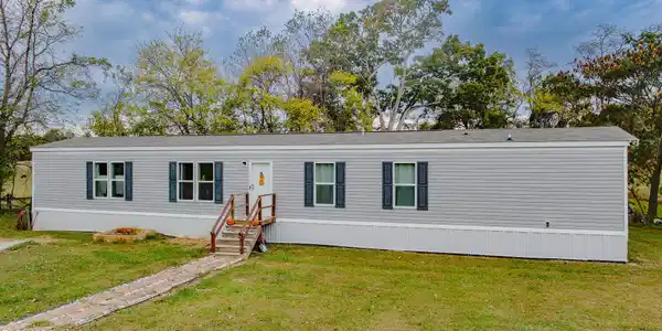 313 Rambling Road