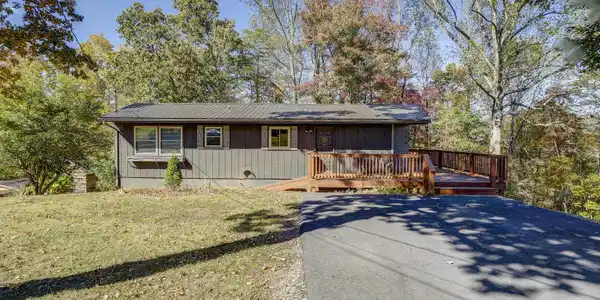170 Diana Avenue