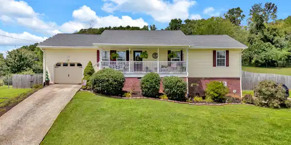 1109 Greenlee Drive