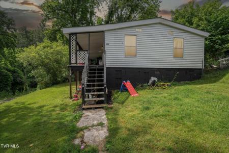 102 Tolley Lane