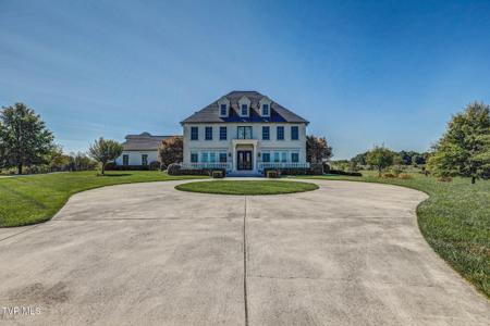 2644 North Highway 81