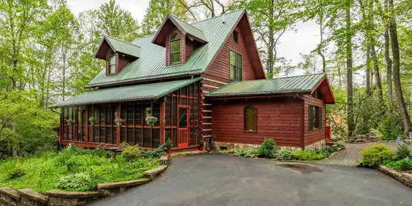 319 Ivy Wood Lane