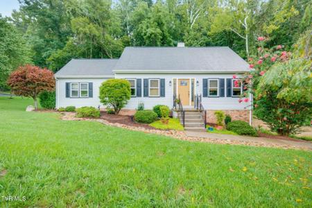 1301 Ambleside Road