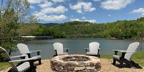 Image 3: Fire-Pit-and-Seating
