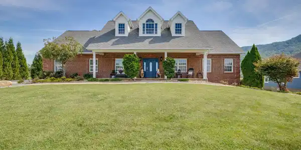 599 Church Lane
