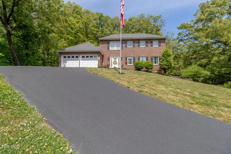 455 Cox Hollow Road