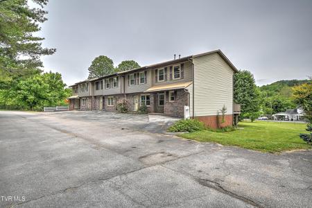 1476 Highway 126