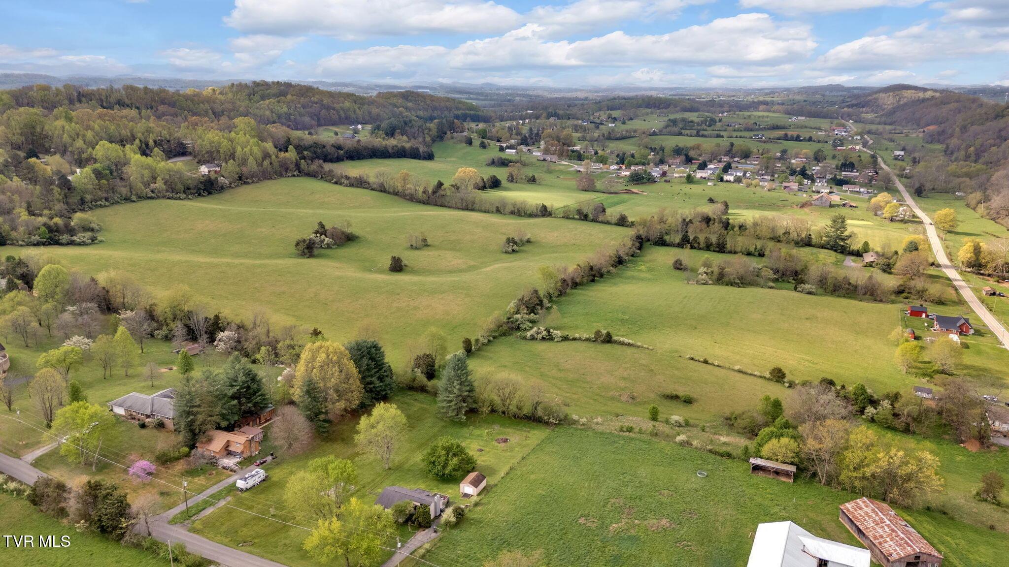 Image 4: 4-web-or-mls-DJI_20250408101350_0016_D