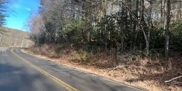 Near 2995 State Route 606