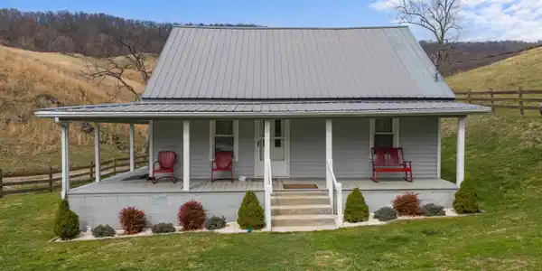 2218 Rebel Hollow Road