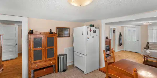Image 4: 076-2218RebelHollowRoad-Tazewell-TN-3787
